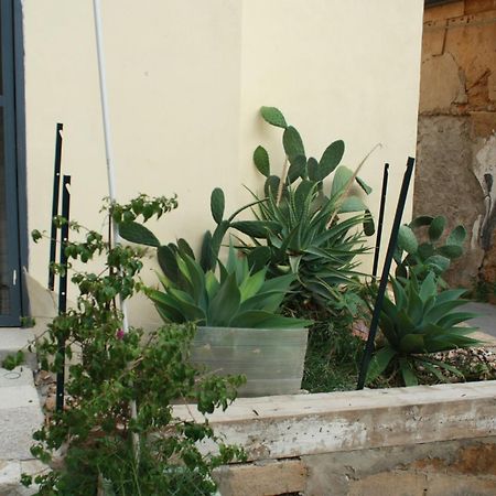 Casa Lerux Hotel Агридженто Екстериор снимка