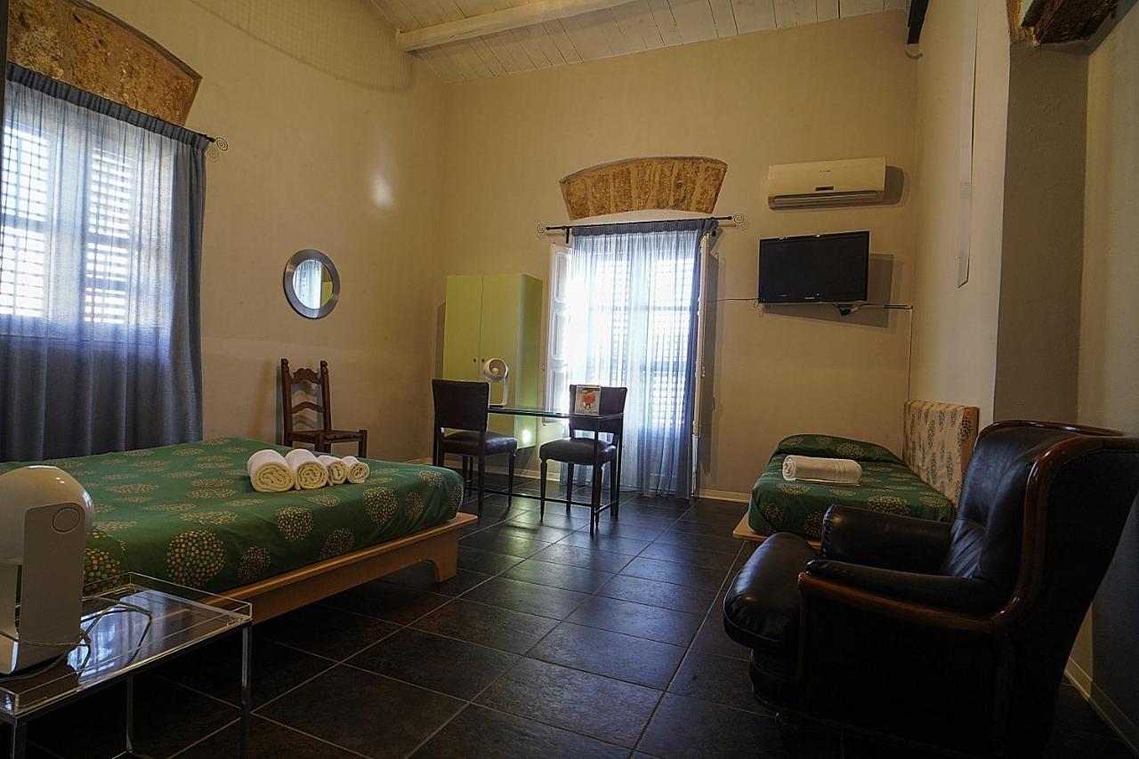 Casa Lerux Hotel Агридженто Екстериор снимка