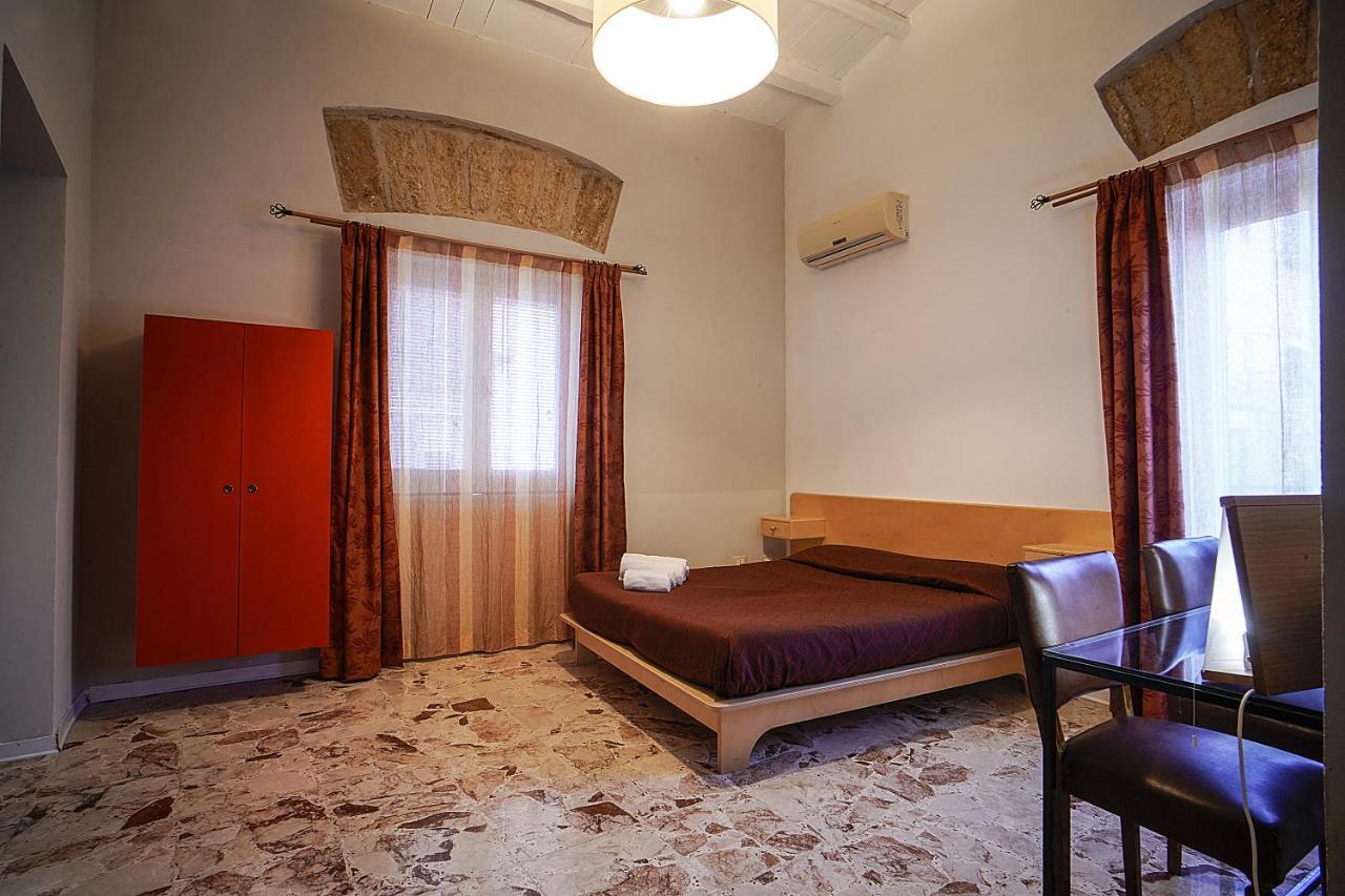 Casa Lerux Hotel Агридженто Екстериор снимка