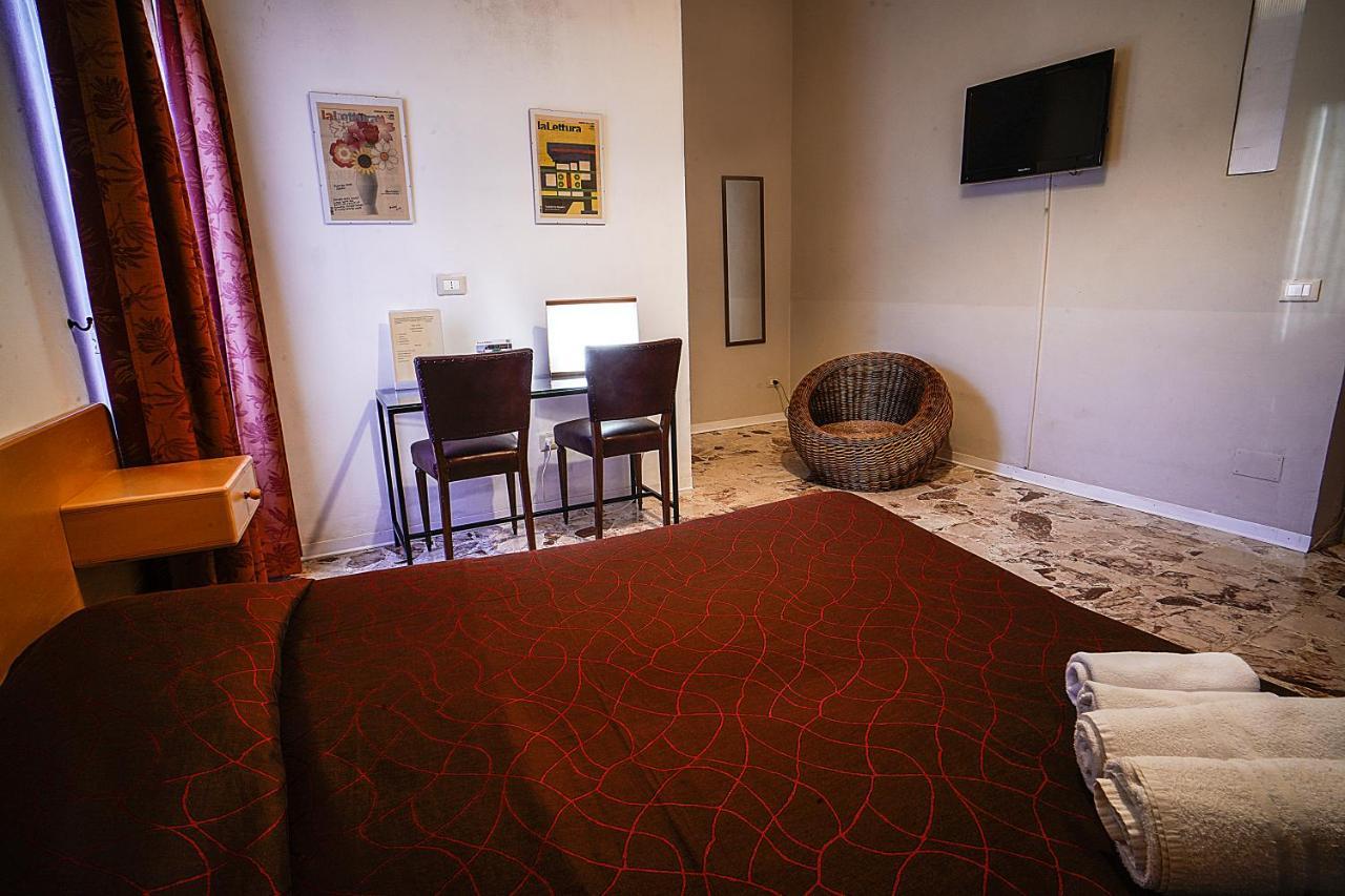 Casa Lerux Hotel Агридженто Екстериор снимка