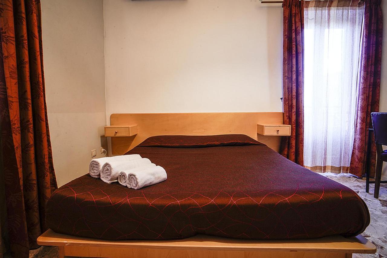 Casa Lerux Hotel Агридженто Екстериор снимка
